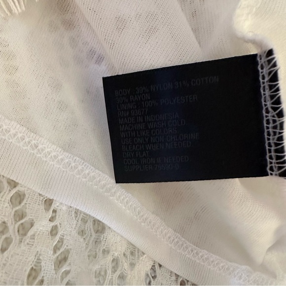 Worthington Drapey White Lined Lace Top with 3/4 Bell Sleeves, Medium - Picture 9 of 10